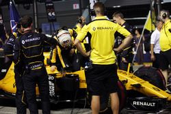 Kevin Magnussen, Renault Sport F1 Team R.S.16 sur la grille