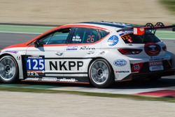#125 NKPP Racing Seat Leon Cup Racer: Harry Hilders, Gijs Bessem