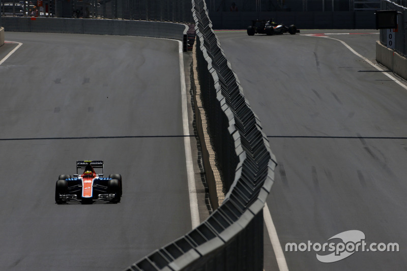Outra competição empatada é na Manor: Rio Haryanto igualou a disputa com Pascal Wehrlein: 4 a 4.