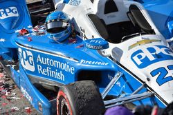 Le vainqueur Simon Pagenaud, Team Penske Chevrolet