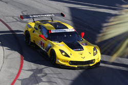 #3 Corvette Racing Chevrolet Corvette C7.R: Antonio Garcia, Jan Magnussen