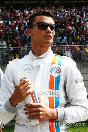 Pascal Wehrlein, Manor Racing on the grid