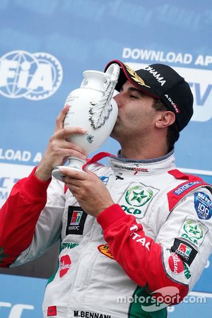 Podium : Le vainqueur Mehdi Bennani, Sébastien Loeb Racing, Citroën C-Elysée WTCC