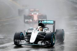 Lewis Hamilton, Mercedes AMG F1 W07 Hybrid