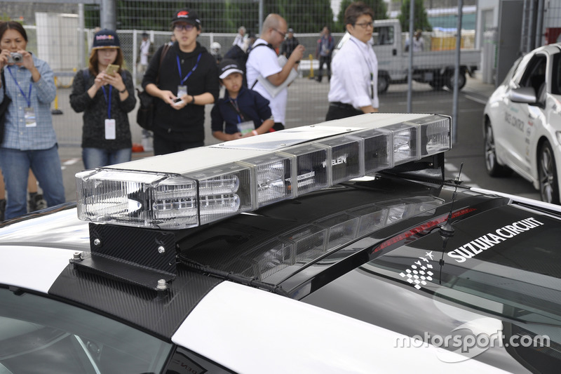 新型NSXセーフティカー(New NSX SafetyCar)