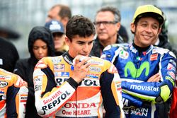 Marc Marquez, Repsol Honda Team injured chin after crash and Valentino Rossi, Yamaha Factory Racing