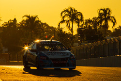 Scott McLaughlin, Garry Rogers Motorsport Volvo