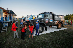 #310 Kamaz: Eduard Nikolaev, Evgeny Yakovlev, Vladimir Rybakov