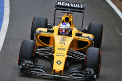 Сергей Сироткин, тест-пилот Renault Sport F1 Team RS16