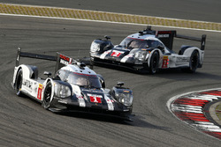 #1 Porsche Team Porsche 919 Hybrid: Timo Bernhard, Mark Webber, Brendon Hartley, #2 Porsche Team Porsche 919 Hybrid: Romain Dumas, Neel Jani, Marc Lieb