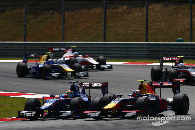 Sergio Canamasas, Carlin, Pierre Gasly, PREMA Racing