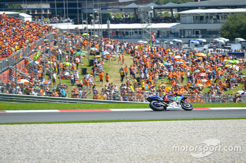 Jorge Lorenzo, Yamaha Factory Racing