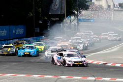 Старт: лидирует Кристиан Фиторис, Mercedes-AMG Team Mücke, Mercedes-AMG C63 DTM