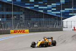 Sergey Sirotkin, Renault Sport F1 Team RS16