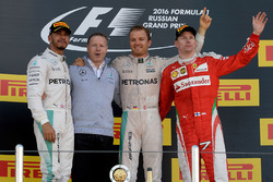 Podium: winner Nico Rosberg, Mercedes AMG F1 Team, second place Lewis Hamilton, Mercedes AMG F1 Team