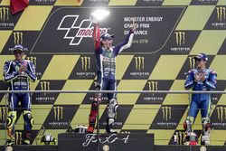 Podium: ganador, Jorge Lorenzo, Yamaha Factory Racing, segundo, Valentino Rossi, Yamaha Factory Raci