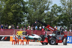 Mercedes AMG F1 W07 Hybrid of race retiree Nico Rosberg, Mercedes AMG F1 is craned away from gravel