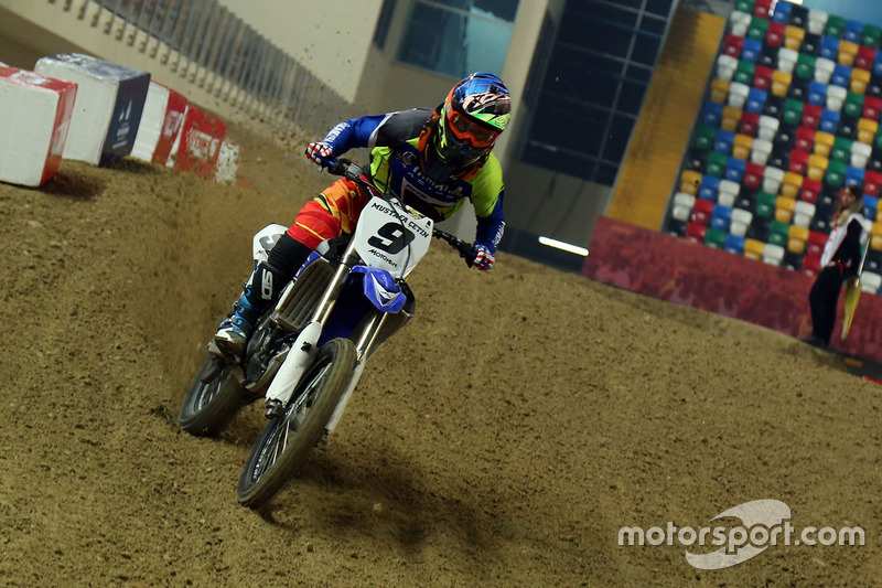 İstanbul Supercross Cuma antrenman