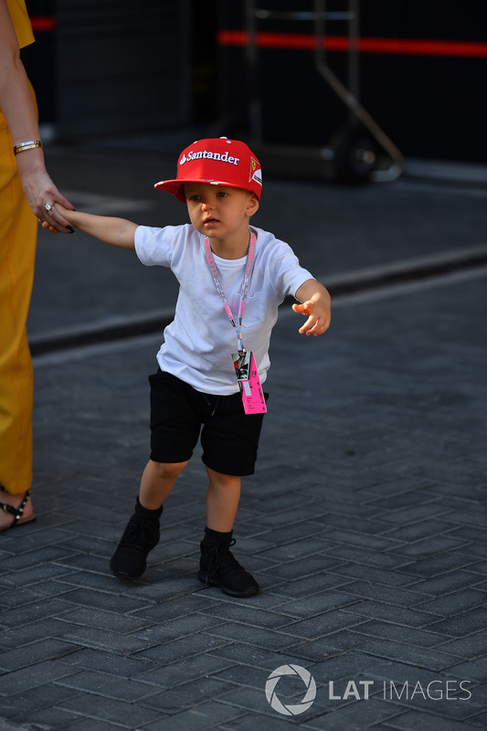 Robin Raikkonen, Kimi Raikkonen Ferrari'nin oğlu