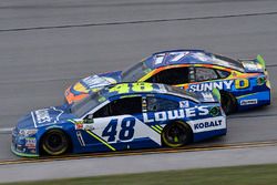 Jimmie Johnson, Hendrick Motorsports Chevrolet, Ricky Stenhouse Jr., Roush Fenway Racing Ford