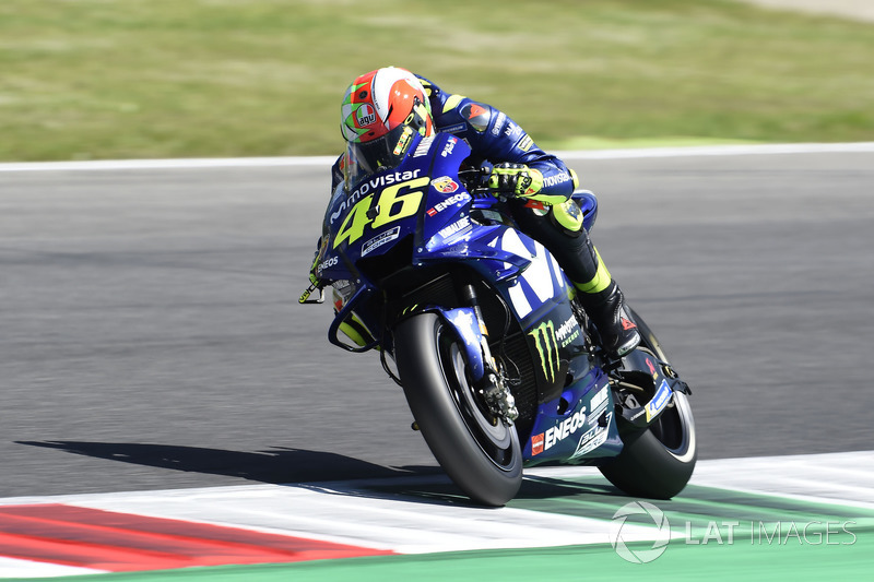 Rossi de retour en pole