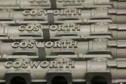 Parti del motore Cosworth alla fabbrica della Cosworth a Northampton