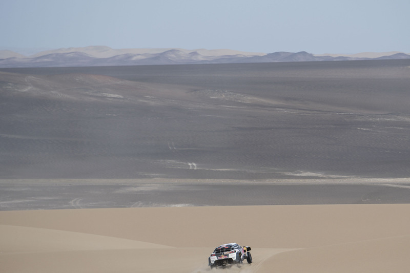 #306 Peugeot Sport Peugeot 3008 DKR: Sébastien Loeb, Daniel Elena