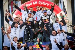 World Champions Sébastien Ogier, Julien Ingrassia, Ford Fiesta WRC, M-Sport with the team