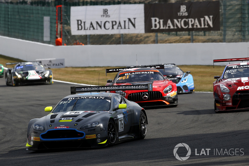#76 R-Motorsport Aston Martin V12 Vantage: Nicki Thiim, Jake Dennis, Matthieu Vaxivière