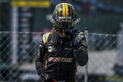 Nico Hulkenberg, Renault Sport F1 Team stopped on track