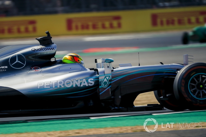 Mercedes-Benz F1 W07 Hybrid at Silverstone 70th Anniversary Parade