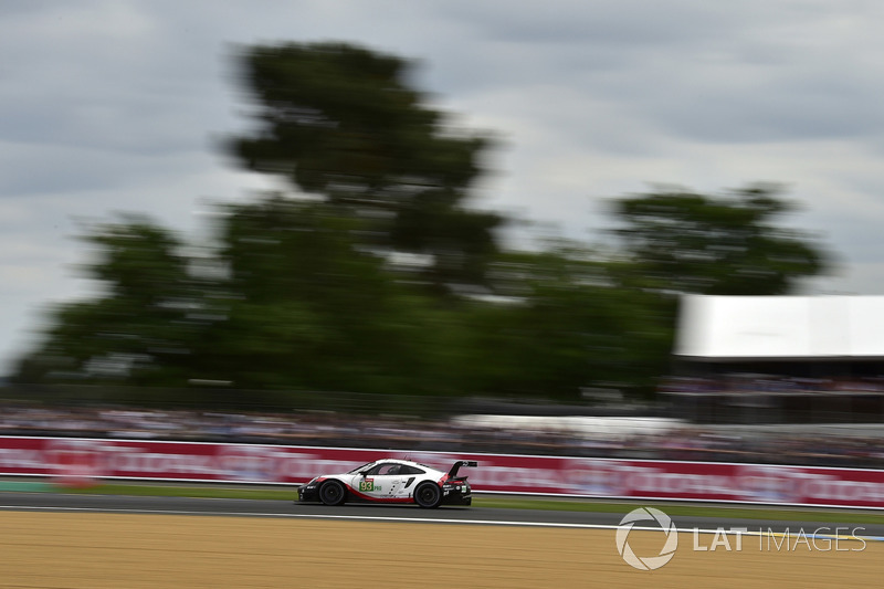 #93 Porsche GT Team Porsche 911 RSR: Patrick Pilet, Nick Tandy, Earl Bamber