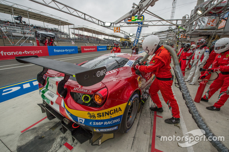 #71 AF Corse Ferrari 488 GTE EVO: Davide Rigon, Sam Bird, Miguel Molina