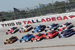 Matt Tifft, Richard Childress Racing, Chevrolet Camaro KCMG Ryan Reed, Roush Fenway Racing, Ford Mustang Drive Down A1C Lilly Diabetes Elliott Sadler, JR Motorsports, Chevrolet Camaro Chevrolet OneMain Financial Spencer Gallagher, GMS Racing, Chevrolet Camaro Allegiant