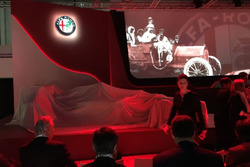 L'Alfa Romeo-Sauber sotto il telo