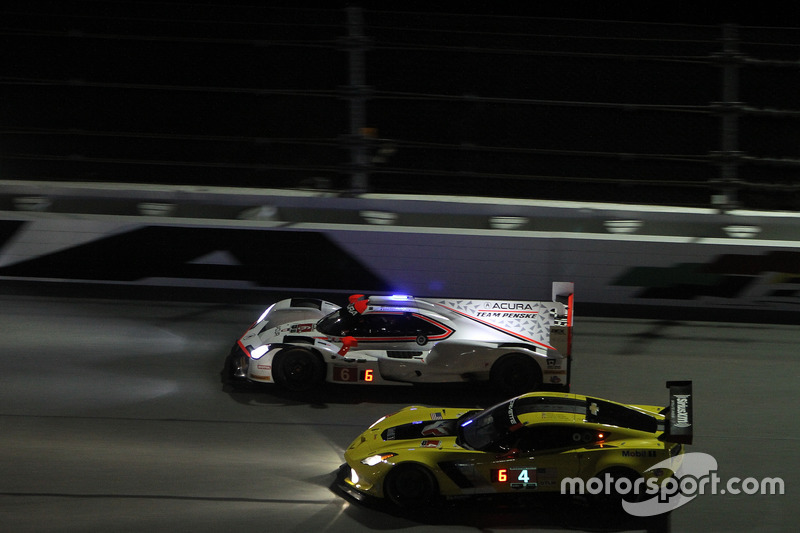 #4 Corvette Racing Chevrolet Corvette C7.R: Oliver Gavin, Tommy Milner, Marcel Fässler, #6 Acura Team Penske Acura DPi: Dane Cameron, Juan Pablo Montoya, Simon Pagenaud