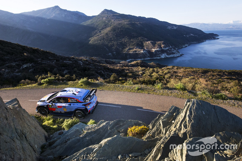 Thierry Neuville, Nicolas Gilsoul, Hyundai Motorsport Hyundai i20 Coupe WRC