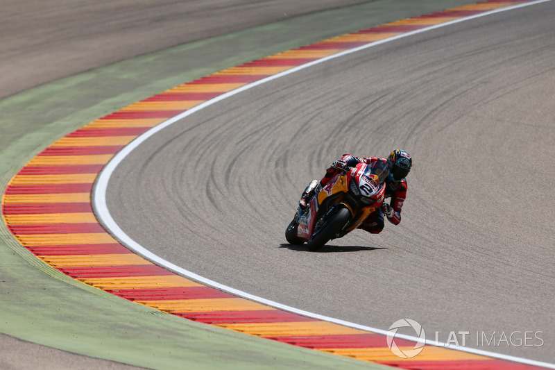 Leon Camier, Honda WSBK Team