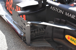 Автомобиль Red Bull Racing RB14