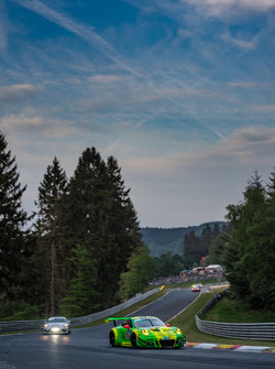 #912 Manthey Racing Porsche 911 GT3 R: Richard Lietz, Patrick Pilet, Frédéric Makowiecki, Nick Tandy