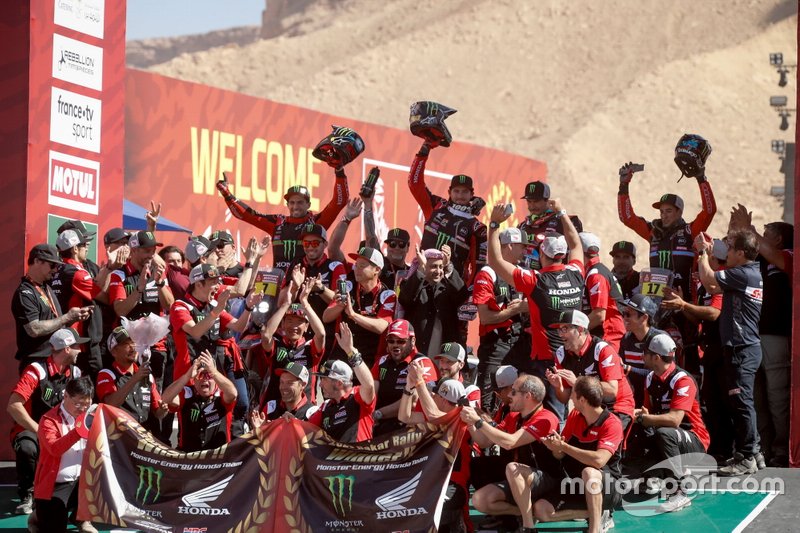 Monster Energy Honda Team celebrate