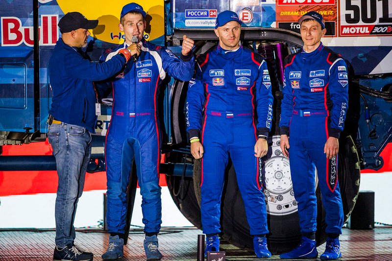 #501 Team KAMAZ Master: Dmitry Sotnikov, Ruslan Akhmadeev, Ilgiz Akhmetzianov