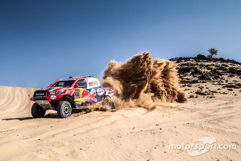 #300 Toyota Gazoo Racing: Nasser Al-Attiyah, Matthieu Baumel