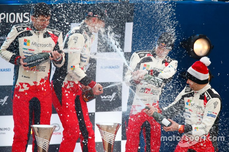 Podio: Elfyn Evans, Scott Martin, Toyota Gazoo Racing WRT Toyota Yaris WRC, Kalle Rovanperä, Jonne Halttunen, Toyota Gazoo Racing WRT Toyota Yaris WRC