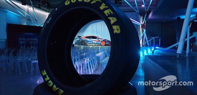Goodyear ETCR Tires