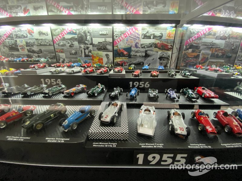 Colección de coches miniatura de F1