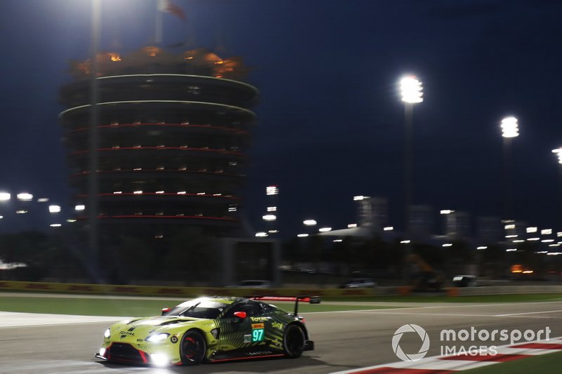 #97 Aston Martin Racing Aston Martin Vantage AMR: Alexander Lynn, Maxime Martin