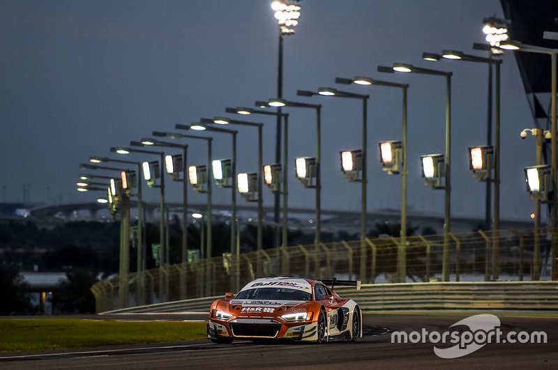 #5 Uwe Alzen Automotive Audi R8 GT3 Evo: Uwe Alzen, Martin Konrad, Dietmar Haggenmüller