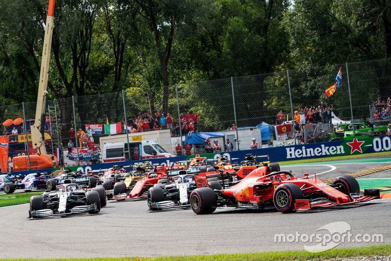 Charles Leclerc, Ferrari SF90 leads at the start