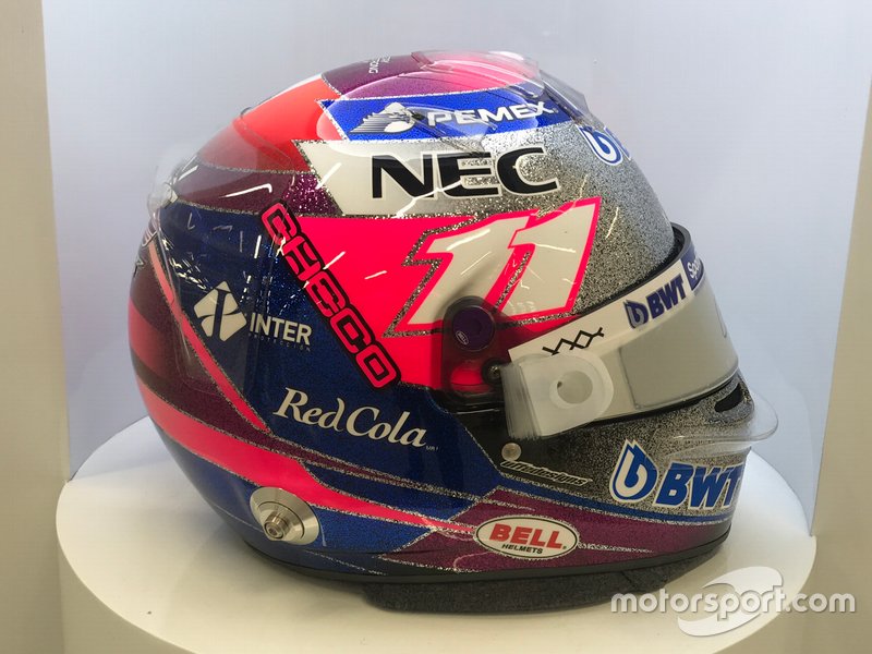 El casco de Sergio Pérez, Racing Point, para el GP de Singapur